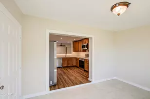 1308 E Hopi Cir, Mesa, AZ 85204 - Photo 10