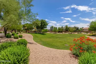1019 E Windsor Dr, Gilbert, AZ 85296 - Photo 44