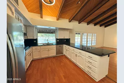 8120 E Appaloosa Trail, Scottsdale, AZ 85258 - Photo 8