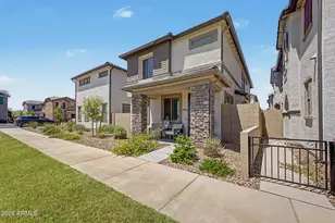 1212 W Sparrow Dr, San Tan Valley, AZ 85140 - Photo 1