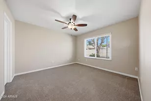 6817 W Eva St, Peoria, AZ 85345 - Photo 14