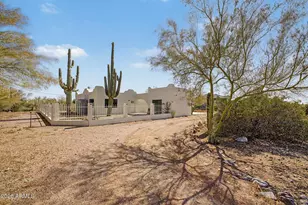 4979 E Pioneer St, Apache Junction, AZ 85119 - Photo 1