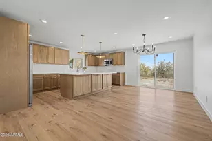 4979 E Pioneer St, Apache Junction, AZ 85119 - Photo 6