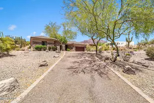 10290 E Engel Canyon Way, Gold Canyon, AZ 85118 - Photo 2