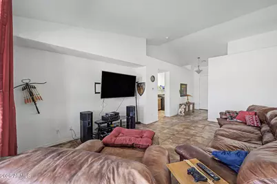 26919 N Gidiyup Trail, Phoenix, AZ 85085 - Photo 10