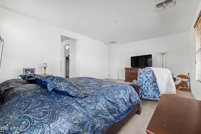 26919 N Gidiyup Trail, Phoenix, AZ 85085 - Photo 18