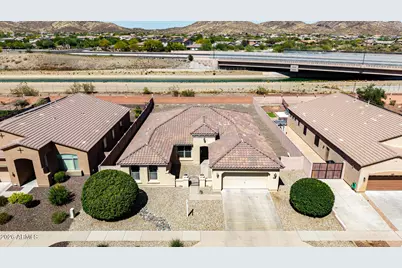 26919 N Gidiyup Trail, Phoenix, AZ 85085 - Photo 38