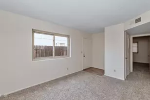 615 S Pioneer, Mesa, AZ 85204 - Photo 14