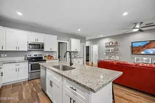 4931 S 11th Pl, Phoenix, AZ 85040 - Photo 1