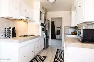 3941 E Mercer Ln, Phoenix, AZ 85028 - Photo 6