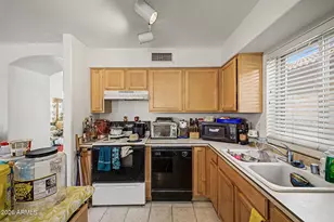 4616 E Windsong Dr, Phoenix, AZ 85048 - Photo 10