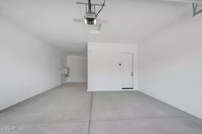 21660 W Devonshire Avenue, Buckeye, AZ 85396 - Photo 2