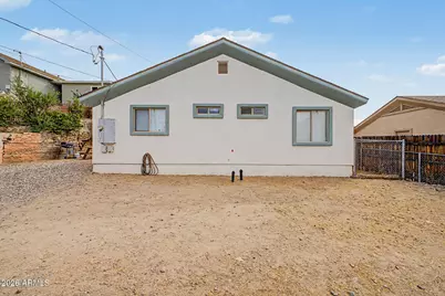 539 N Madison Street, Wickenburg, AZ 85390 - Photo 2