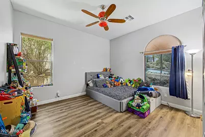 2316 W Villa Cassandra Drive, Phoenix, AZ 85086 - Photo 34
