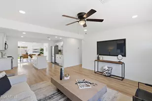 1018 E Ruth Ave, Phoenix, AZ 85020 - Photo 14