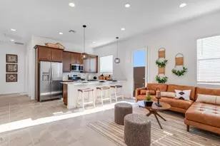 15024 W Desert Hollow Dr, Surprise, AZ 85387 - Photo 14
