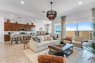 15024 W Desert Hollow Dr, Surprise, AZ 85387 - Photo 8