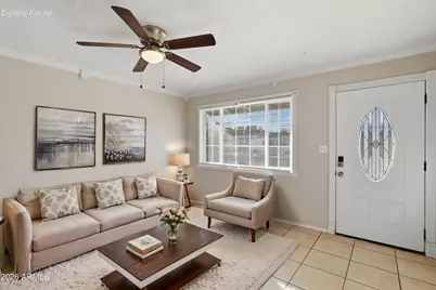 1852 E Mobile Lane, Phoenix, AZ 85040 - Photo 2
