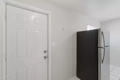 1852 E Mobile Lane, Phoenix, AZ 85040 - Photo 12