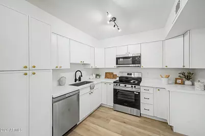 6507 S Kenneth Place #C, Tempe, AZ 85283 - Photo 10
