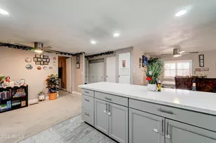 8705 E Coralbell Ave, Mesa, AZ 85208 - Photo 12