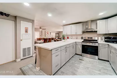 8705 E Coralbell Avenue, Mesa, AZ 85208 - Photo 10