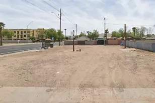 790 N 16th St, Phoenix, AZ 85006 - Photo 1