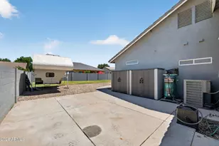 20464 E Bronco Dr, Queen Creek, AZ 85142 - Photo 4