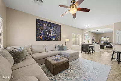 14675 W Mauna Loa Lane, Surprise, AZ 85379 - Photo 8