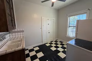 902 E Palm Ln, Phoenix, AZ 85006 - Photo 12