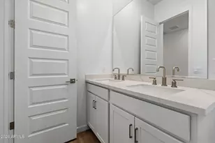 1734 E Questa Dr, Phoenix, AZ 85024 - Photo 14