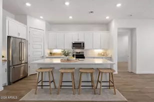 1734 E Questa Dr, Phoenix, AZ 85024 - Photo 4