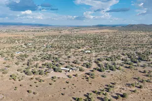 2500 W Gunsite Rd, Paulden, AZ 86334 - Photo 6