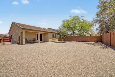 1911 W Half Moon Circle, San Tan Valley, AZ 85144 - Photo 30