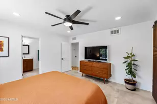 525 W Palo Verde Dr, Phoenix, AZ 85013 - Photo 44