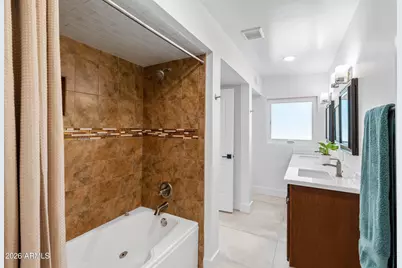 525 W Palo Verde Drive, Phoenix, AZ 85013 - Photo 38