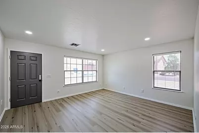 3107 W Pollack Street, Phoenix, AZ 85041 - Photo 4