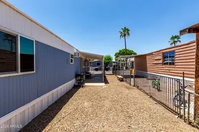 8595 N 71st Avenue, Glendale, AZ 85301 - Photo 28