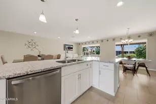 11015 W Pleasant Valley Rd, Sun City, AZ 85351 - Photo 16
