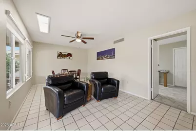 11015 W Pleasant Valley Road, Sun City, AZ 85351 - Photo 20