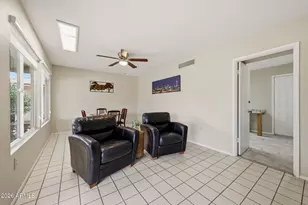 11015 W Pleasant Valley Rd, Sun City, AZ 85351 - Photo 20