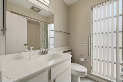11015 W Pleasant Valley Road, Sun City, AZ 85351 - Photo 32