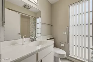 11015 W Pleasant Valley Rd, Sun City, AZ 85351 - Photo 32