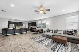 10155 W Los Gatos Dr, Peoria, AZ 85383 - Photo 6