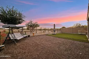 10155 W Los Gatos Dr, Peoria, AZ 85383 - Photo 54