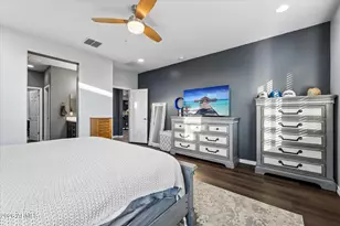 10155 W Los Gatos Dr, Peoria, AZ 85383 - Photo 18