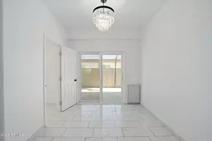 5802 S 42nd Ave, Phoenix, AZ 85041 - Photo 18