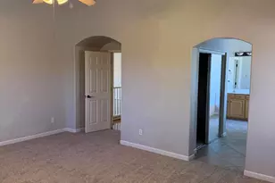 2813 E Runaway Bay Pl, Chandler, AZ 85249 - Photo 8