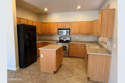 2813 E Runaway Bay Place, Chandler, AZ 85249 - Photo 4