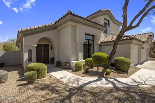12344 E Poinsettia Dr, Scottsdale, AZ 85259 - Photo 2